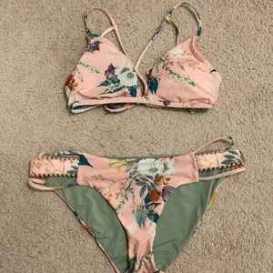 Isabella Rose Two-piece bathing suit